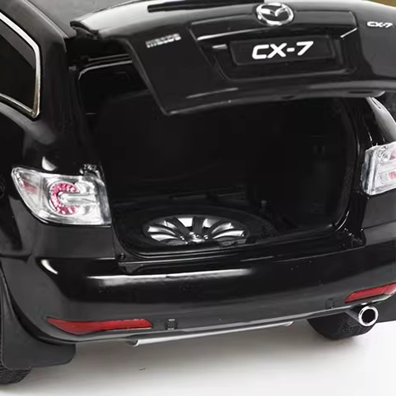 Original Mazda CX-7 1:18 Alloy Diecast Model Car