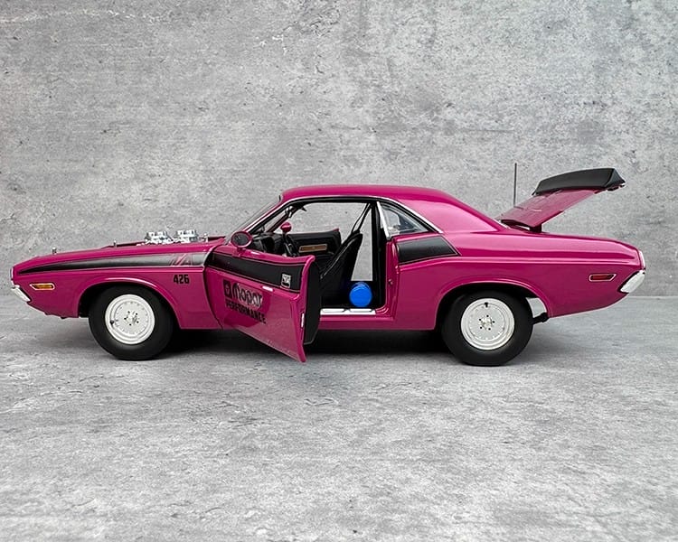 ACME 1:18 Dodge Challenger T/A 1970 Diecast Model Car – YX car model