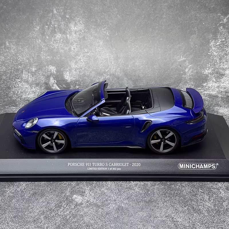 Minichamps 1:18 Porsche 911 (992) Turbo S Cabriolet 2020 Alloy Diecast Model Car