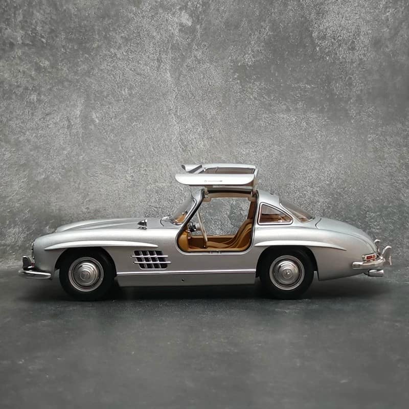 Norev 1:18 Mercedes-Benz 300SL W198 1954 Diecast Model Car