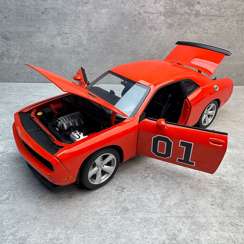 ACME 1:18 2010 Dodge Challenger SRT8 Diecast Model Car A1806034 – American Muscle Collector