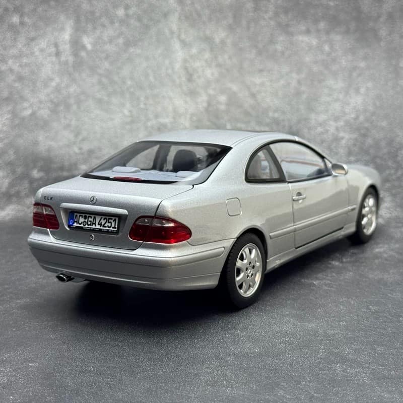 NOREV 1:18 Mercedes-Benz CLK Coupe (C208) 2000 Diecast Model