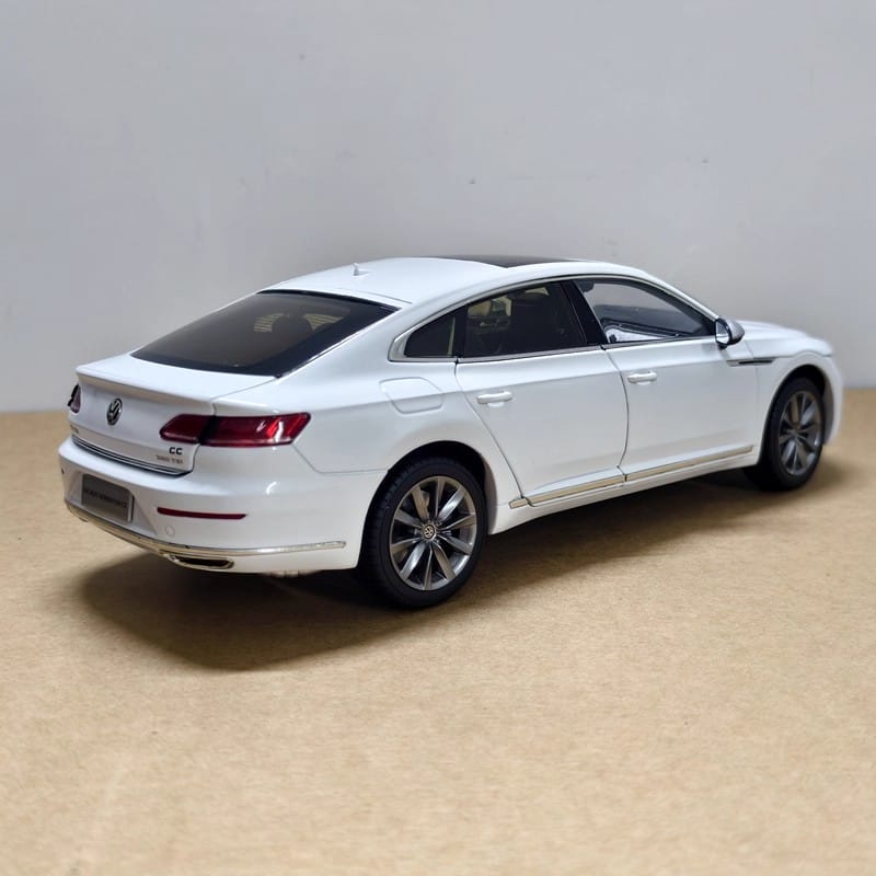 FAW-Volkswagen CC 2018 1:18 Diecast Model Car