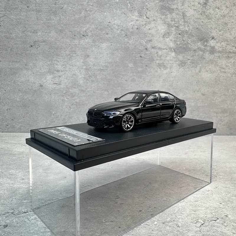 MJ 1:64 BMW M5 F90 Diecast Model – High-Performance Luxury Sedan