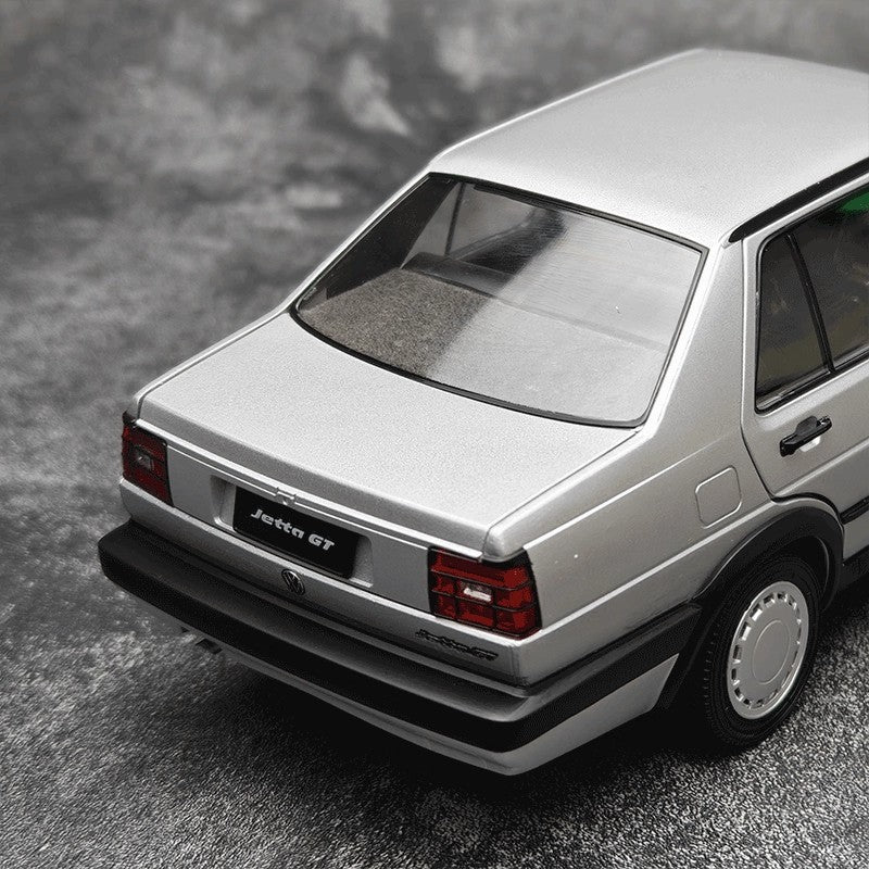 Volkswagen 1:18 Jetta GT MK2 Classic Edition Diecast Model Car