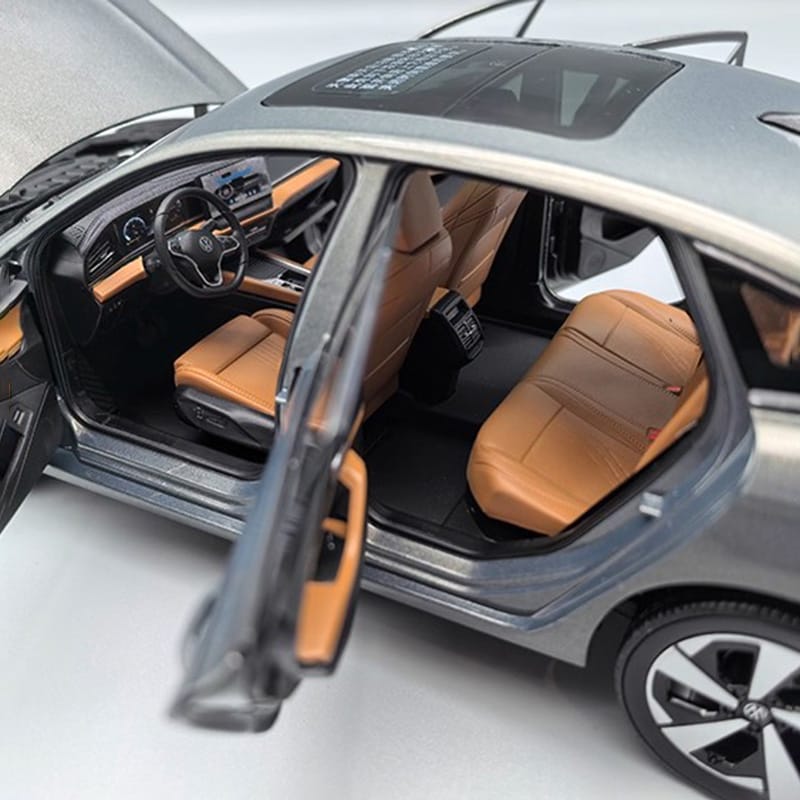 FAW-Volkswagen B9 Magotan 2024 1:18 Alloy Model Car