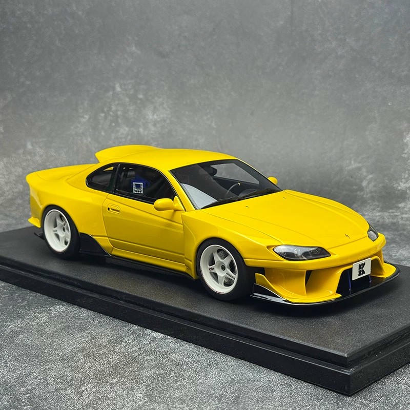 Kyosho 1:18 Nissan Silvia S15 Khyzyl Saleem Resin Model