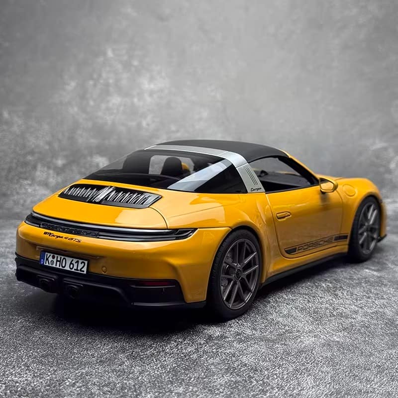 304-058 ノレブ 1/18 ポルシェ 911 Targa 2024 NOREV 1:18 Porsche 911 Targa 2024 Diecast Model – YX car model