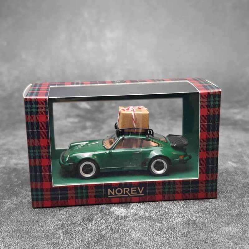 Norev 1:43 Porsche 911 Turbo / Volkswagen Beetle / Renault--Christmas Edition Diecast Model Collection – 