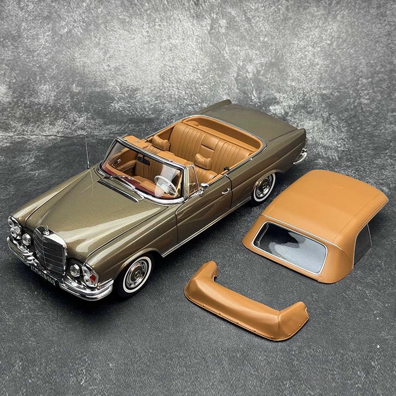 Norev Mercedes-Benz 280SE Cabriolet W111 1:18 Diecast Model Car