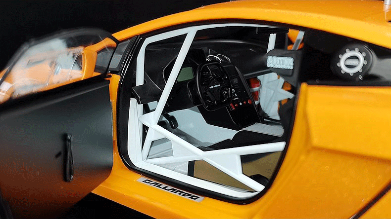 AUTOart Lamborghini Gallardo GT3 FL2 (2013) – 1:18 Scale Mode  (Full Display Version)（81358）（81357）