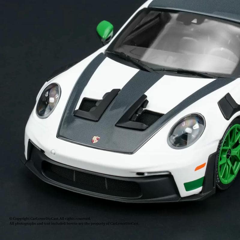 MINICHAMPS 1:18 Porsche 911 GT3 RS Diecast Model Car – Full Opening Limited Edition Collector
