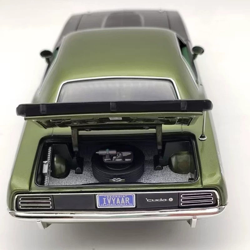 ACME 1:18 1970 Plymouth AAR ’Cuda – Ivy Green
