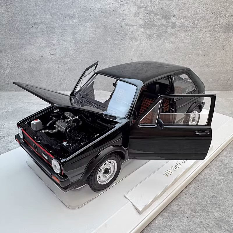 Norev 1:18 Volkswagen Golf GTI 1976 Diecast Model