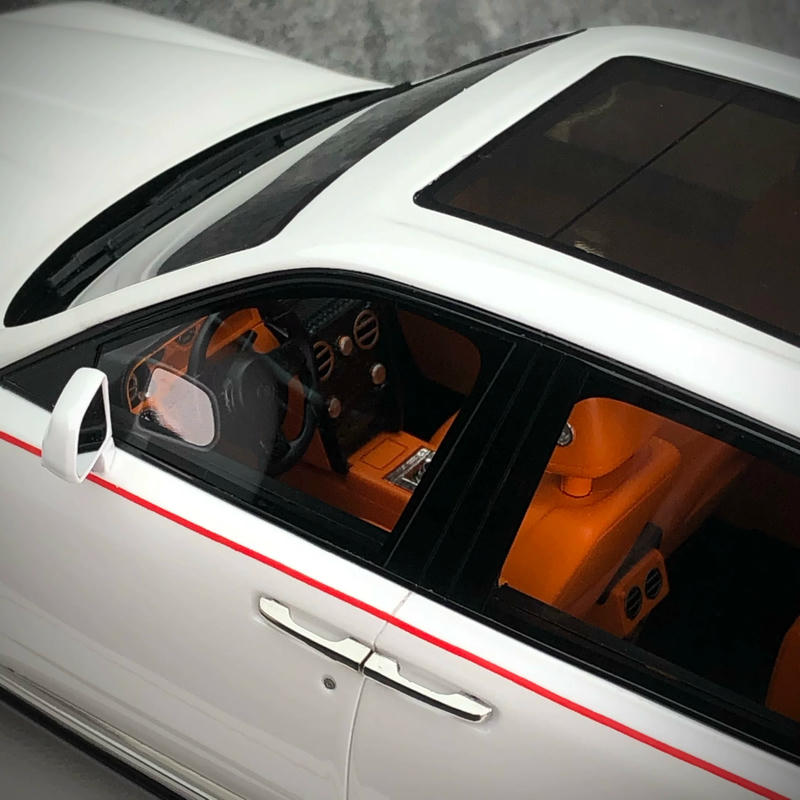 SC Model 1:18 Mansory Rolls-Royce Cullinan Resin Model
