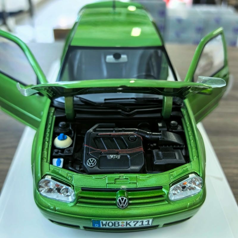 Norev Volkswagen Golf GTI 1:18 Diecast Model Car
