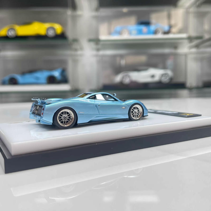 DMY 1:64 Pagani Zonda S Resin Model