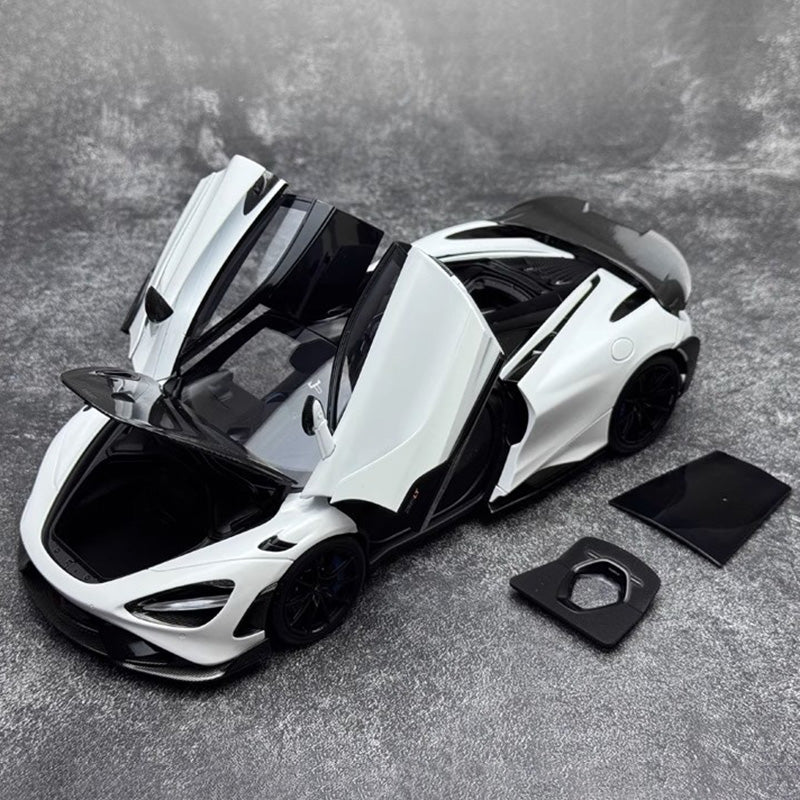 HPD 1:18 McLaren 765LT Diecast Car