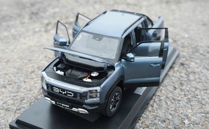 1:18 BYD SHARK New Energy Pickup Diecast Model