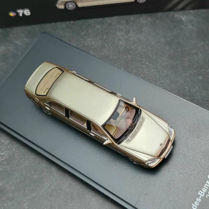 AR BOX 1:64 Mercedes-Benz S600 Pullman 2002 Diecast Model Car