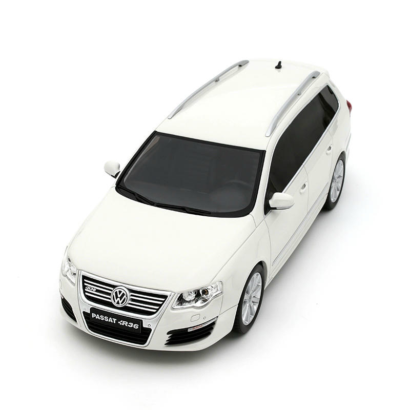 OTTO 1:18 Volkswagen Passat R36 (B6) Resin Model