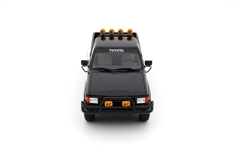 Pre-sale OTTO 1:18 Toyota HILUX SR5 Bright Black Resin Model – Limited Edition of 2,500 Units(OT481