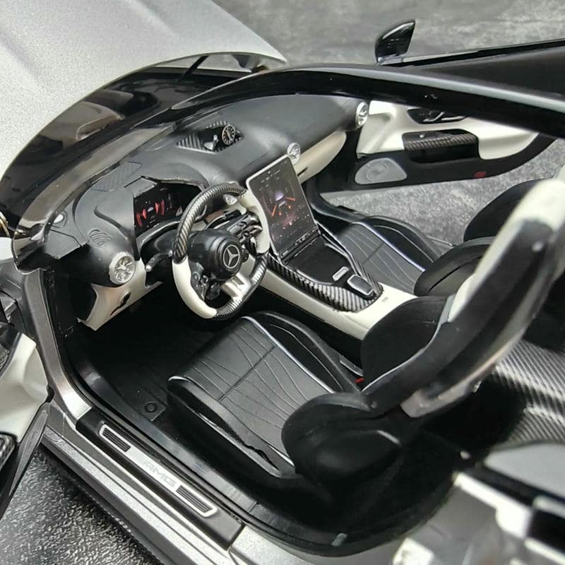 NZG 1:18 Mercedes-AMG PureSpeed Diecast Model