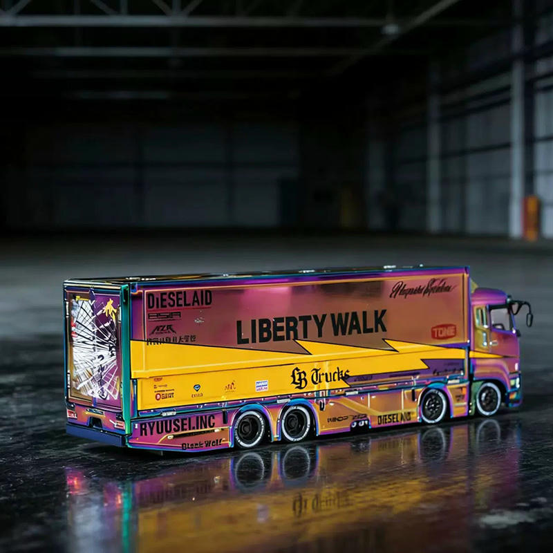 GCD 1:64 Mitsubishi Fuso Super Great LB‑TRUCKS Diecast Model