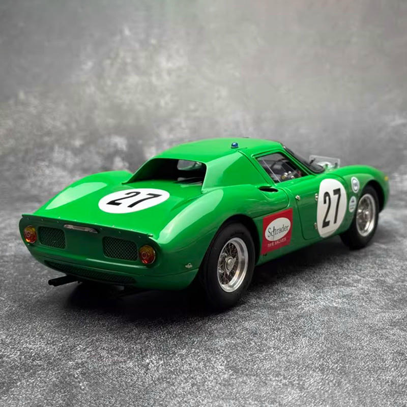 CMC 1:18 Ferrari 250 LM Alloy Diecast Model Car