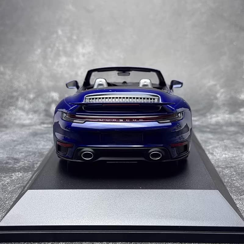Minichamps 1:18 Porsche 911 (992) Turbo S Cabriolet 2020 Alloy Diecast Model Car