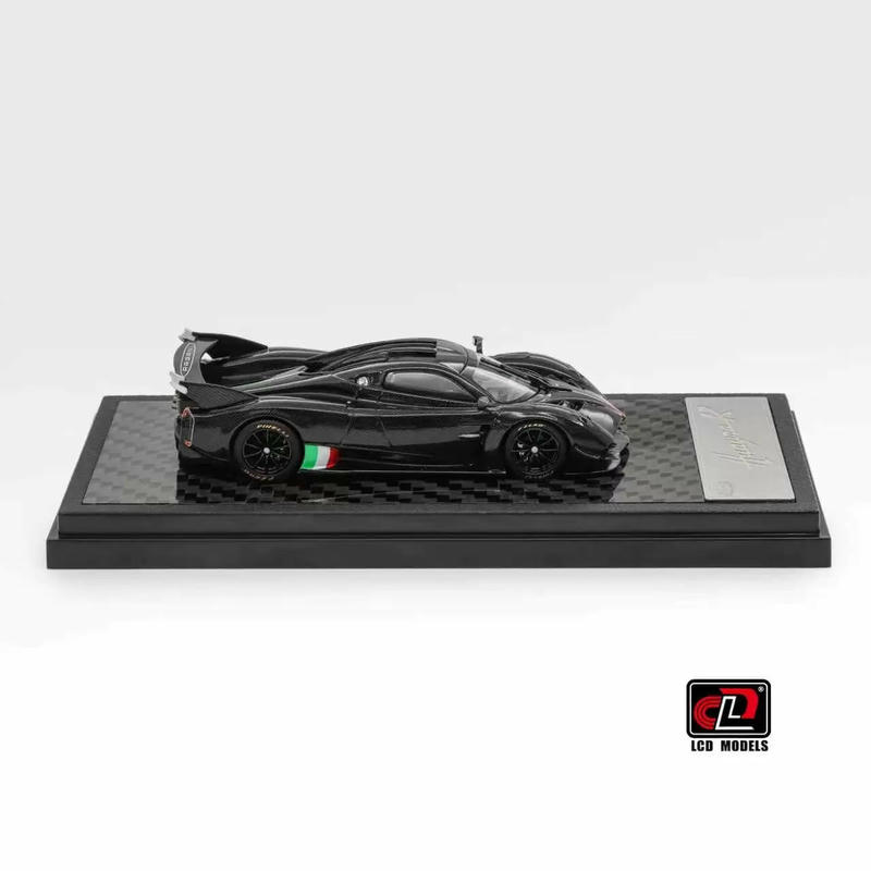 LCD 1:64 Pagani Huayra R – Black Carbon