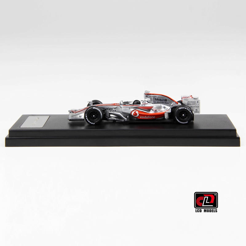 LCD 1:64 McLaren MP4-23 Diecast Car – Silver – YX car model