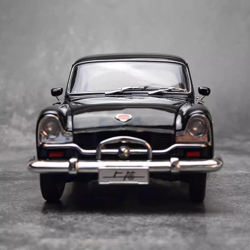 Original Factory 1:18 Shanghai SH760 Classic Vintage Sedan Diecast Model