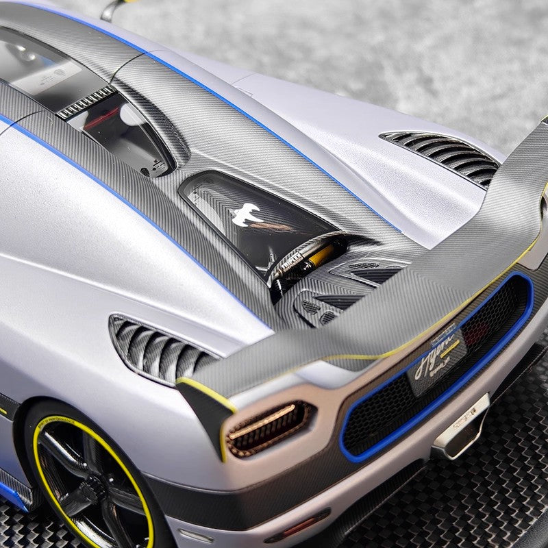 VMB Koenigsegg Agera RS 1:18 Resin Supercar Model