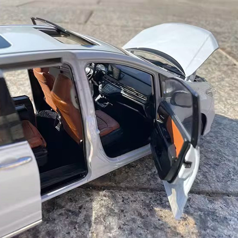 GAC Honda Odyssey Hybrid 2022 1:18 Alloy Diecast Model Car