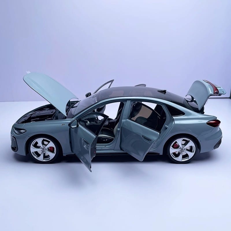 FAW Audi A5L 1:18 Alloy Diecast Model Car