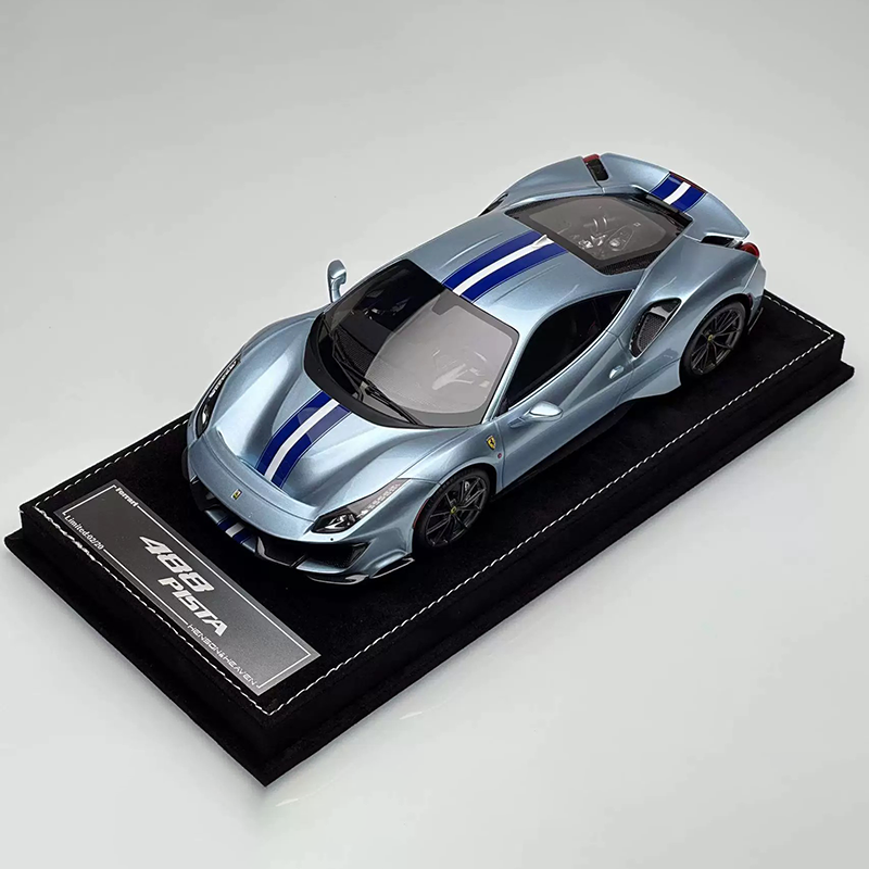 HH Model 1:18 Ferrari 488 Pista Limited Edition Resin Model