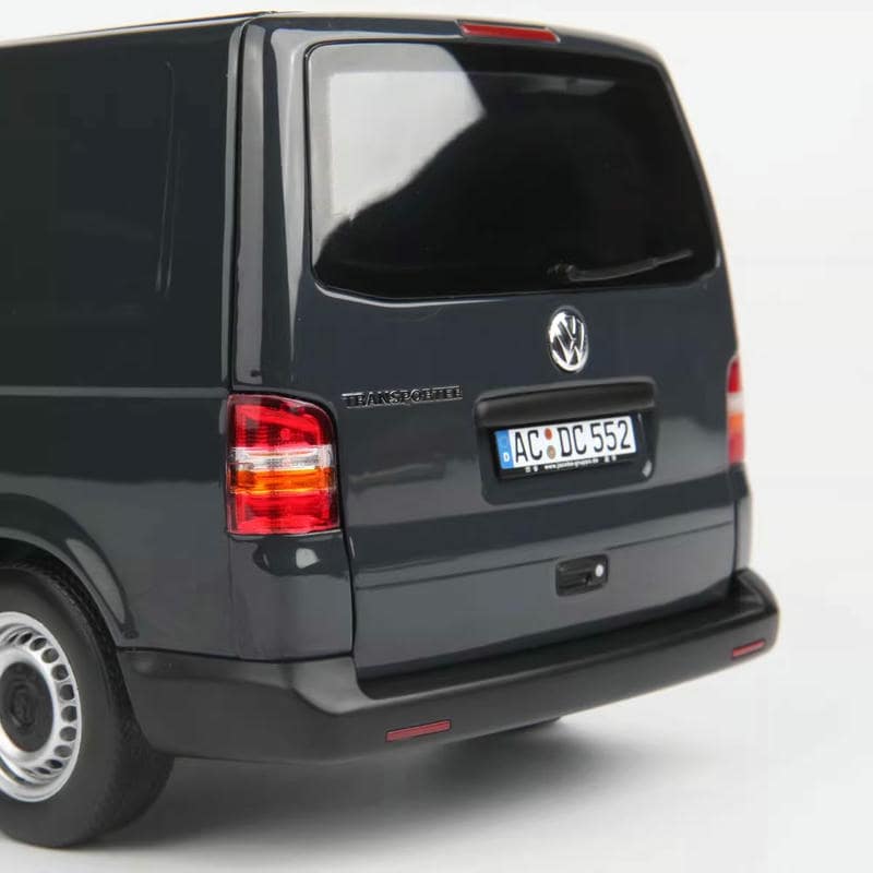 NOREV 1:18 Volkswagen VW Transporter (2003) Diecast Model Car