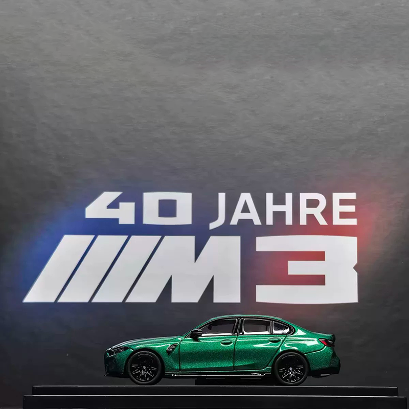 AR Box 1:64 BMW M3 40th Anniversary Edition Diecast Model Set