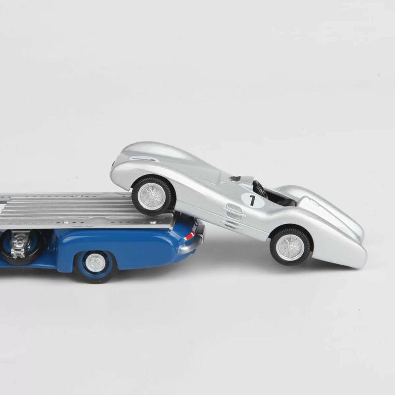 NOREV 1:64 Mercedes-Benz W196 Blue Miracle Transport Vehicle (1954) Alloy Model