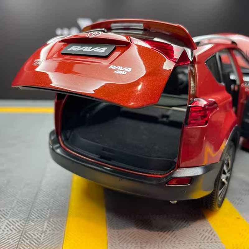 Original Factory 1:18 Toyota RAV4 2013 Alloy Diecast Model Car