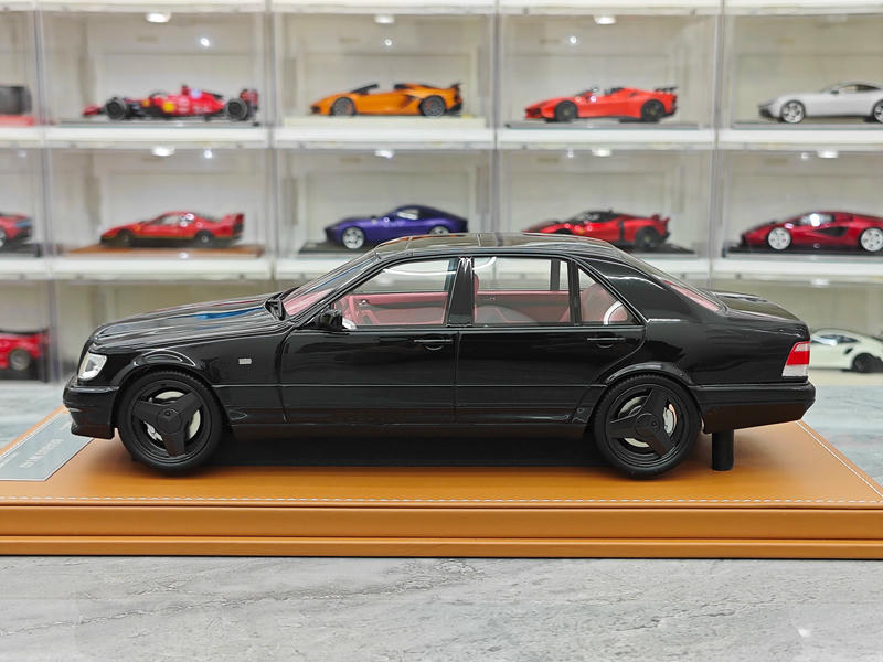 Vehicle Art Brabus W140 1:18 Resin Model Car