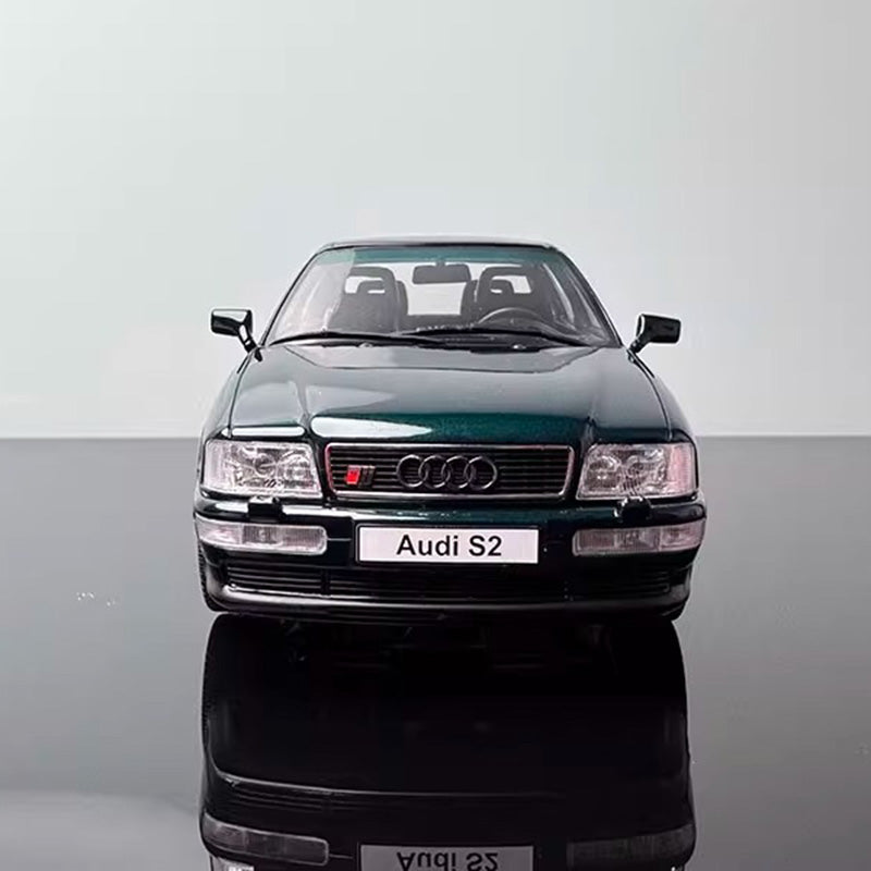 OTTO 1:18 Audi S2 Sedan 1993 Resin Collectible Model Car