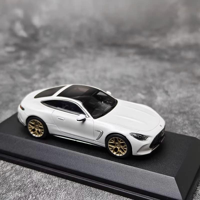 iScale 1:43 Mercedes-AMG GT63 4MATIC 2021 Diecast Model – YX car model