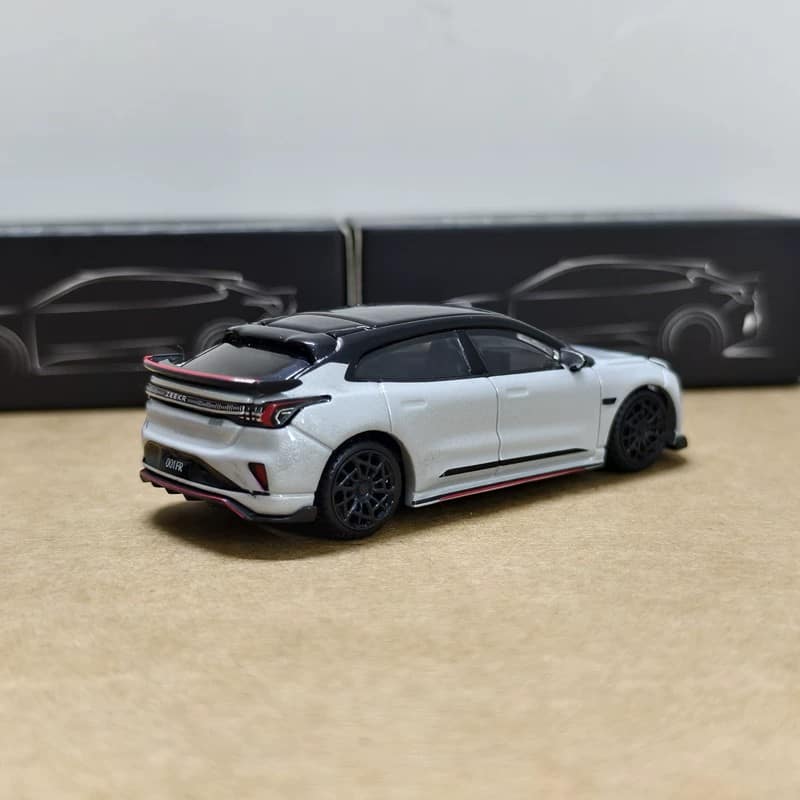 Official 1:64 ZEEKR 001 FR Diecast Model Car – Geely Electric Performance Sedan Alloy Collectible