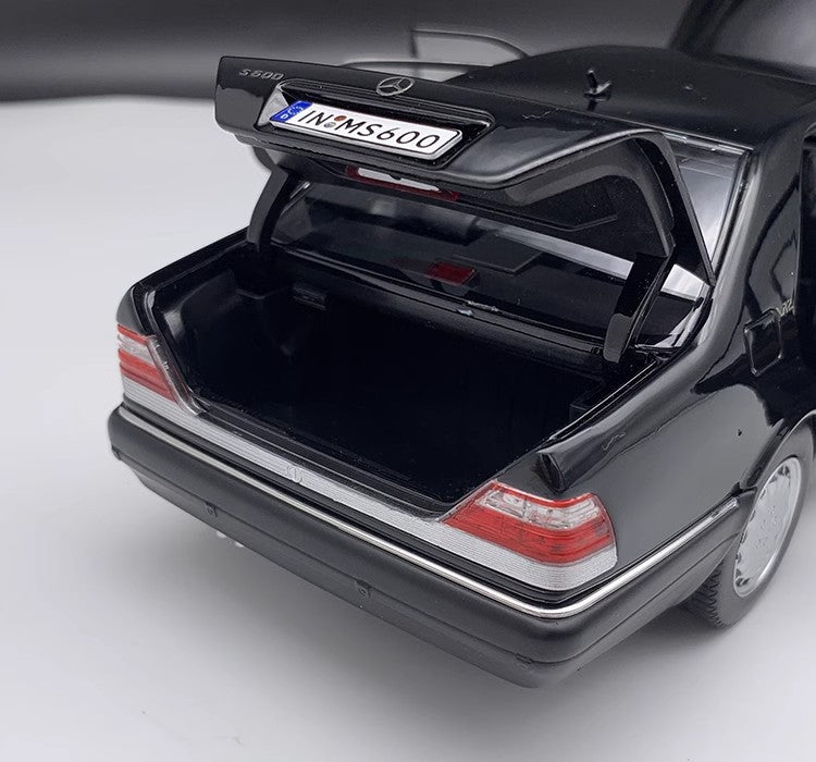 1/18 original 1990 Mercedes-Benz S600 W140 Tiger Head Benz Black diecast car model classic car