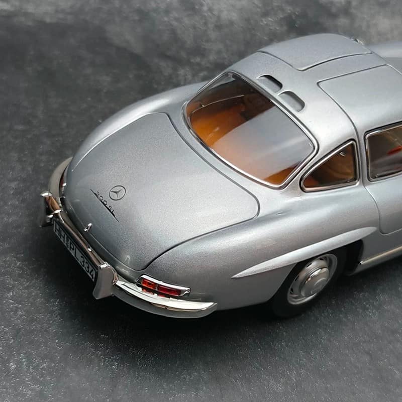 Norev 1:18 Mercedes-Benz 300SL W198 1954 Diecast Model Car – YX