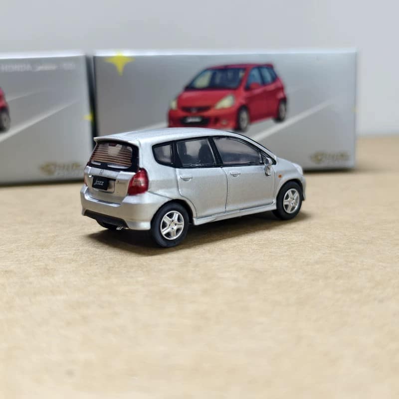 Sonic Gear 1:64 Honda Jazz 2001 Diecast Model