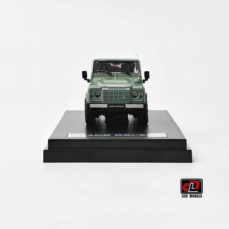 LCD 1:64 Land Rover Defender 90 V8 Diecast Model – YX car model
