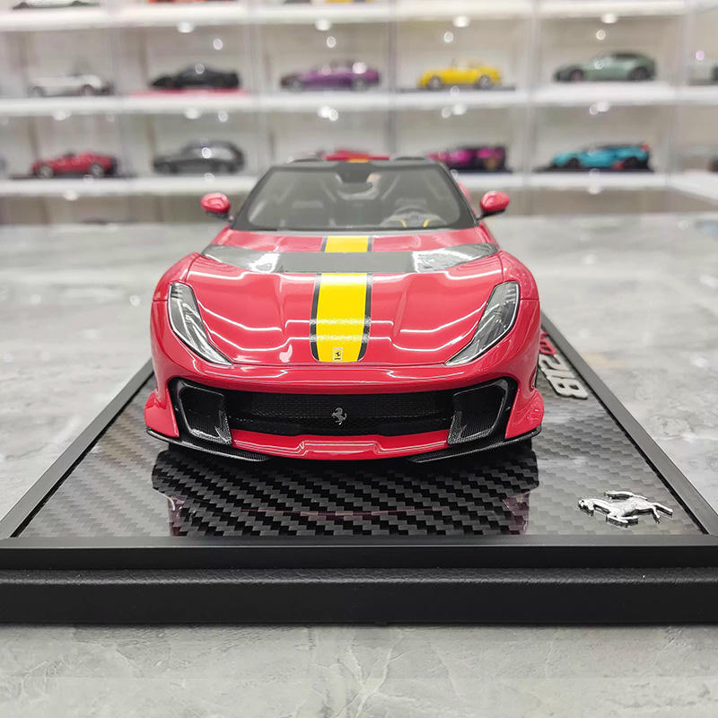 BBR 1:18 Ferrari 812 Convertible Resin Model